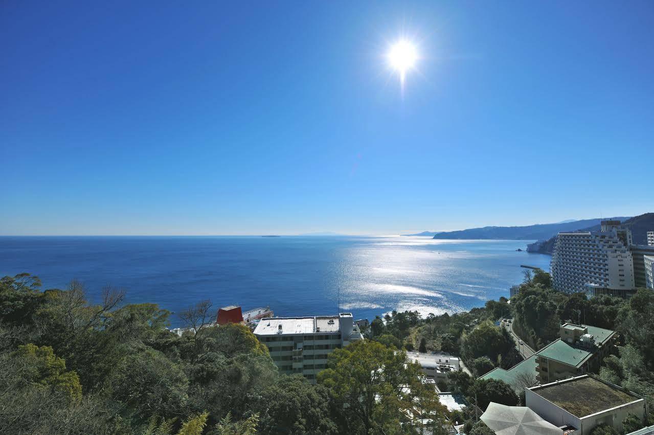 Onsen Hostel Hinoemi Атами Экстерьер фото